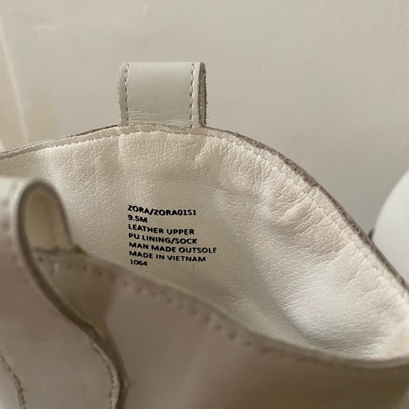 Steve Madden Zora White Leather Pointed Toe Ankle Boots Cowboy Western - Picture 10 of 10